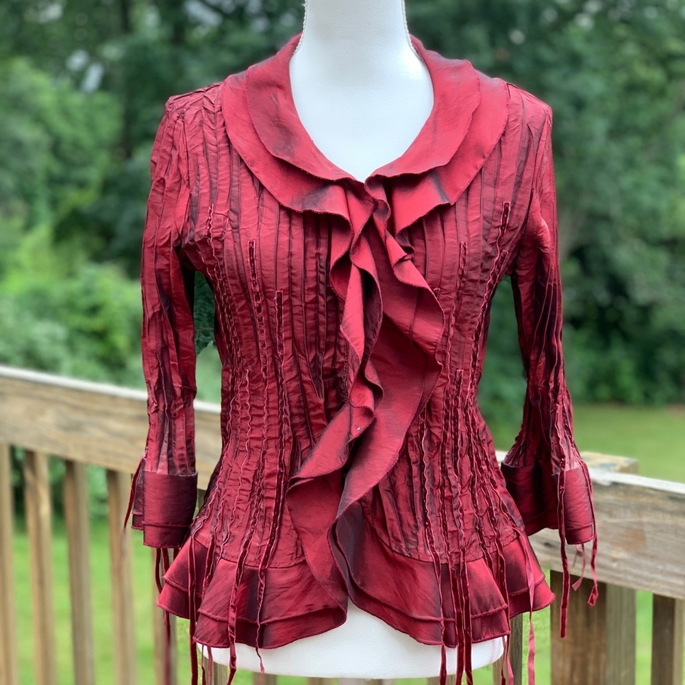 Figure flattering metallic maroon Agora top PL